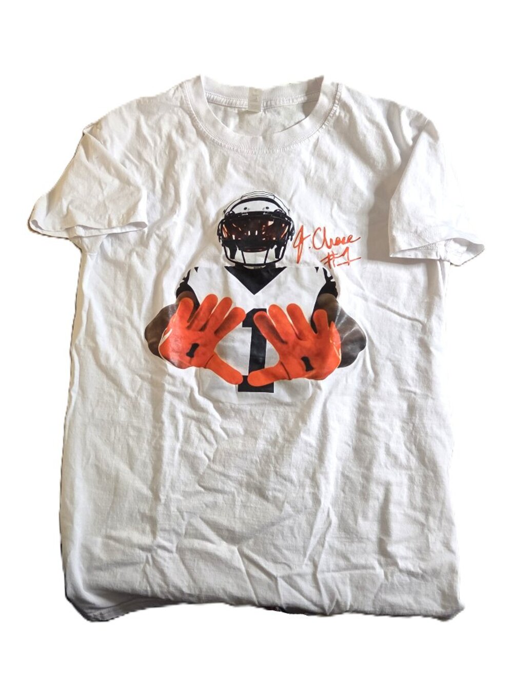 Cincinnati Bengals SMALL Ja'Marr Chase #1 Football Tee T-Shirt NFL Jersey